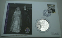 Load image into Gallery viewer, 2007 DIAMOND WEDDING ANNIVERSARY THE BOUQUET BUNC £5 COIN COVER PNC STAMP &amp; COA
