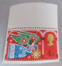 Load image into Gallery viewer, 1969 HERALD ANGEL 4d 5 X STAMPS MNH WITH EDGES &amp; CLEAR FRONTED STAMP HOLDER
