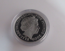 Load image into Gallery viewer, 2009 Isaac Newton A Celebration of Britain Silver Proof £5 Coin COA Royal Mint
