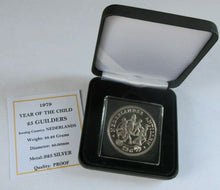 Load image into Gallery viewer, 1979 YEAR OF THE CHILD NEDERLANDSE 25 GUILDERS SILVER PROOF COIN COA &amp; BOX
