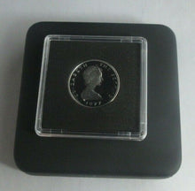 Load image into Gallery viewer, Isle of Man 1977 925 Sterling Silver Proof 5p Five Pence In Quad Box
