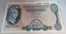 Load image into Gallery viewer, 1957 O&#39;BRIEN BRITANNIA FIVE POUND £5 NOTE FEB 1957 VF+ D54 741200
