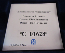 Load image into Gallery viewer, 2016 DIANA A PRINCESS DIANA A MOTHER PROOF SILVER &amp; GOLD PLATED MEDAL SET BOXED
