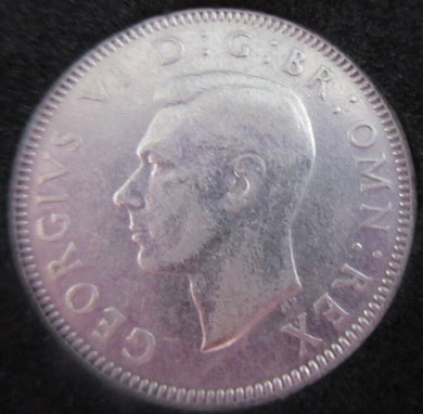1938 KING GEORGE VI  .500 SILVER AUNC ENGLISH ONE SHILLING COIN IN QUAD CAPSULE