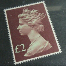 Load image into Gallery viewer, 1977 HIGH VALUE DEFINITIVE ISSUE MINT BRITISH STAMPS PRESENTATION PACK
