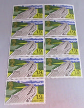 Load image into Gallery viewer, 1968 M4 VIADUCT BRIDGE 1s 9d 11 X STAMPS MNH IN CLEAR FRONTED STAMP HOLDER
