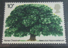 Load image into Gallery viewer, 1973 BRITISH TREES HORSE CHESTNUT BRITISH MINT STAMPS PRESENTATION PACK ERROR
