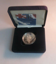 Load image into Gallery viewer, Entente Cordiale 2004 UK Royal Mint Silver Proof £5 Coin Boxed + COA
