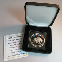 Load image into Gallery viewer, 2002 QEII GOLDEN JUBILEE CORONATION COACH 50P CROWN SILVER COLOURED PROOF BOXED
