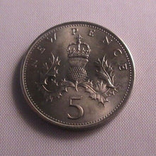 Load image into Gallery viewer, 1968 - 2015 BUnc/Unc UK Royal Mint 5p Five Pence Coins
