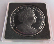 Load image into Gallery viewer, 2013 QEII THE BIRTH OF GEORGE OF CAMBRIDGE TWO POUND £2 COIN CAPSULE &amp; COA
