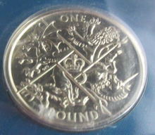 Load image into Gallery viewer, THE LAST ROUND POUND 2016 BUNC UK ROYAL MINT £1 COIN PACK
