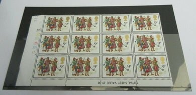 1978 CHRISTMAS 9p BLOCK OF 12 STAMPS MNH