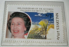 Load image into Gallery viewer, 1952-1992 QEII 40TH ANNIVERSARY OF THE ACCESSION - 5 X MALDIVES MNH STAMPS/INFO
