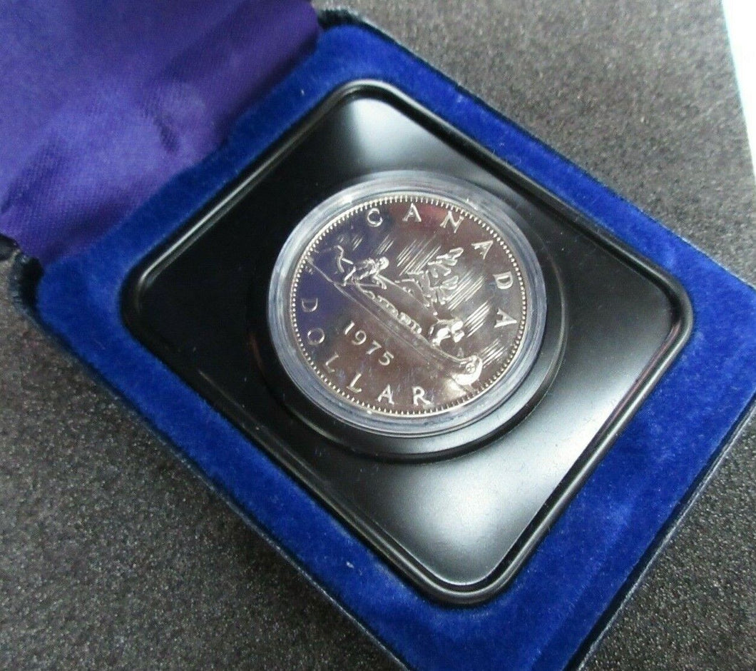 1975 Canada Dollar ROYAL CANADA MINT Coin and Box IN HOLDER