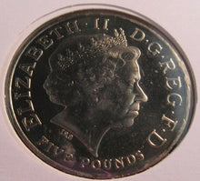 Load image into Gallery viewer, 1900-2002 HER MAJESTY QUEEN ELIZABETH THE QUEEN MOTHER BUNC £5 CROWN COIN PNC
