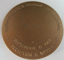 Load image into Gallery viewer, 1967 9TH INTERNATIONAL CONGRESS OF ACCOUNTING A YOUNG &amp; COMPANY BRONZE MEDAL+BOX
