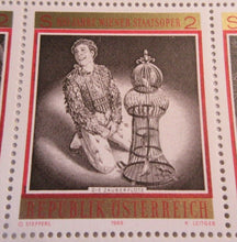 Load image into Gallery viewer, 1869-1969 REPUBLIK OSTERREICH 100 JAHRE WIENER STAATSOPER BLOCK OF 8 STAMPS MNH
