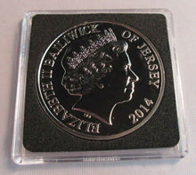 Load image into Gallery viewer, 2014 QEII 70th ANNIVERSARY D-DAY BUNC BAILIWICK OF JERSEY £5 COIN &amp; CAPSULE
