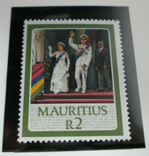 Load image into Gallery viewer, QUEEN ELIZABETH II THE 60TH BIRTHDAY OF HER MAJESTY MAURITIUS STAMPS MNH
