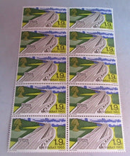 Load image into Gallery viewer, 1968 M4 VIADUCT BRIDGE 1s 9d BLOCK 10X STAMPS MNH IN CLEAR FRONTED STAMP HOLDER
