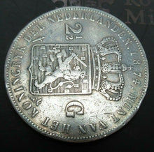 Load image into Gallery viewer, 1874 DUTCH 2 1/2 GUILDER WILLEM III SILVER COIN GOD Z Y MET S ON RIM
