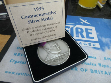 1995 ROYAL MINT 5 OZ SILVER R J MITCHELL LEGENDARY DESIGNER OF THE SPITFIRE