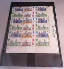 Load image into Gallery viewer, 1969 BRITISH ARCHITECTURE CATHEDRALS 5d  36 X STAMPS MNH WITH TRAFFIC LIGHTS
