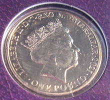 Load image into Gallery viewer, 2021 HER MAJESTY QUEEN ELIZABETH II 95th BIRTHDAY GIBRALTAR £1 COIN PACK
