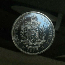 Load image into Gallery viewer, ROYAL MINT VENEZUELA 1975 50 BOLIVARES SILVER GIANT ARMADILLO - conservation Cc
