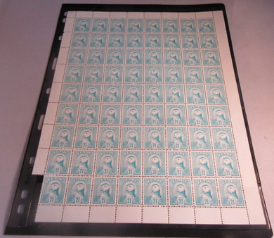 LUNDY ISLAND 21 PUFFIN STAMP SHEET OF 72 STAMPS MNH & CLEAR FRONTED STAMP HOLDER