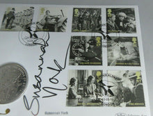 Load image into Gallery viewer, 2000 BATTLE OF BRITAIN 60TH ANNIVERSARY SIGNED IOM PROOF 1 CROWN COIN COVER PNC
