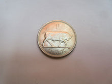 Load image into Gallery viewer, 1966 Ireland EIRE 1 SHILLING Coin reverse BULL obverse Harp BUNC
