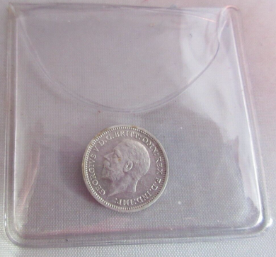 1936 KING GEORGE V BARE HEAD .500 SILVER EF 3d THREE PENCE COIN IN CLEAR FLIP
