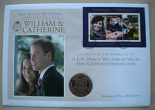 Load image into Gallery viewer, 2011 THE ROYAL WEDDING WILLIAM &amp; CATHERINE COMMEMORATIVE W-ABBEY MEDAL COVER PNC
