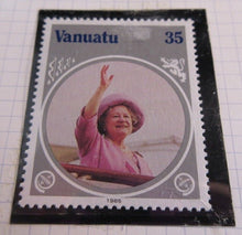 Load image into Gallery viewer, 1985 HMQE QUEEN MOTHER 85th ANNIV COLLECTION VANUATU STAMPS ALBUM SHEET
