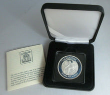 Load image into Gallery viewer, 1952-1977 QUEEN ELIZABETH II MAURITIUS 25 RUPEES SILVER PROOF CROWN BOX &amp; COA
