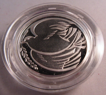 Load image into Gallery viewer, 1995 £2 PEACE DOVE AFTER WWII SILVER PROOF TWO POUND COIN BOXED IN RM BOX
