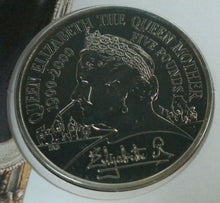 Load image into Gallery viewer, 1900-2000  HM QUEEN ELIZABETH THE QUEEN MOTHER MEMORIAL BUNC £5 COINCOVER PNC
