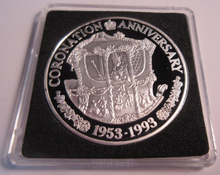 Load image into Gallery viewer, 1993 QEII CORONATION ANNIVERSARY SILVER PROOF 20 CROWNS COIN BOX &amp; COA
