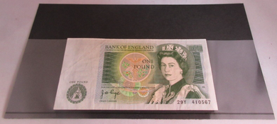 BANK OF ENGLAND ONE POUND £1 BANKNOTE VF-EF Number 29Y 410567 IN NOTE HOLDER