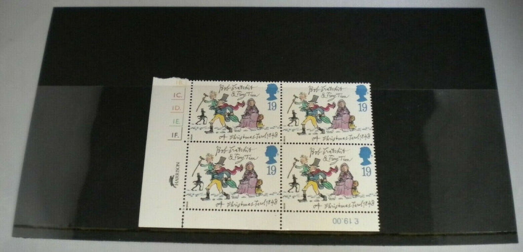 1993 BOB CRATCHIT & TINY TIM 19p BLOCK OF 4 STAMPS MNH