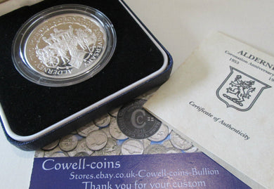 1993 ALDERNEY £2 Two Pounds Silver Proof Crown Coin CORONATION COACH BOX/COA