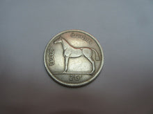 Load image into Gallery viewer, 1961 Ireland EIRE Half Crown Coin reverse Irish Hunter horse obverse Harp
