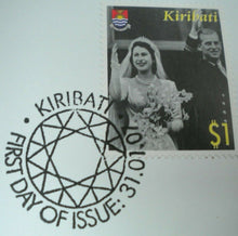 Load image into Gallery viewer, 2007 DIAMOND WEDDING ANNIVERSARY BUNC ONE DOLLAR COIN COVER PNC, STAMP AND COA
