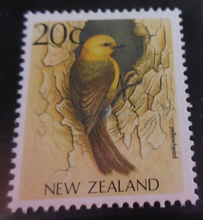 Load image into Gallery viewer, NEW ZEALAND BIRDS POSTAGE STAMPS IN PACK MNH 9 X  STAMPS
