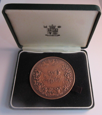 1991 BATTLE OF WATERLOO 130G BRONZE MEDALLION 63MM ROYAL MINT BOX