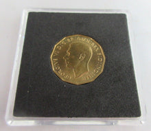 Load image into Gallery viewer, 1937 GEORGE VI BRASS THRUPENCE PROOF THREE PENCE IN QUAD CAPSULE &amp; BOX
