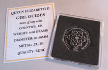 Load image into Gallery viewer, 2019 GIRL GUIDES QEII BUNC 50P FIFTY PENCE COIN WITH QUAD CAPSULE &amp; COA
