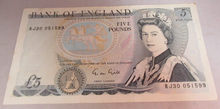 Load image into Gallery viewer, 1988 GILL QEII FIVE POUND £5 NOTE MARCH 1988 UNC RJ30 051599
